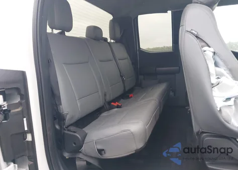 2025 Ford F-150 Xl z USA, uszkodzony, nr VIN 1FTEX1LP8SKD55294